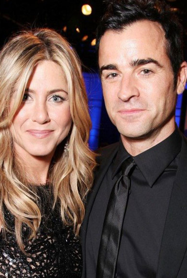 مشهد من احدى الافلام يجمع بين بن افليك وجينيفر