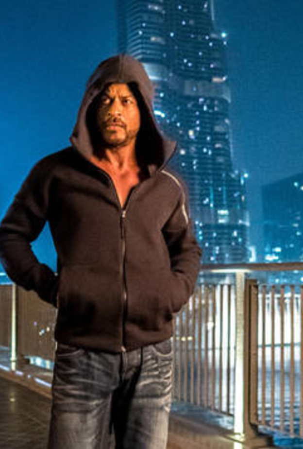 شاروخان يقدم إعلانا بديعا يروج للسياحة في دبي