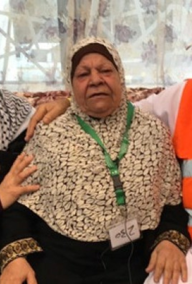 شاهد بالفيديوالحج يجمع شمل عائلة فلسطينية لم تلتقي مدة 20 عاما