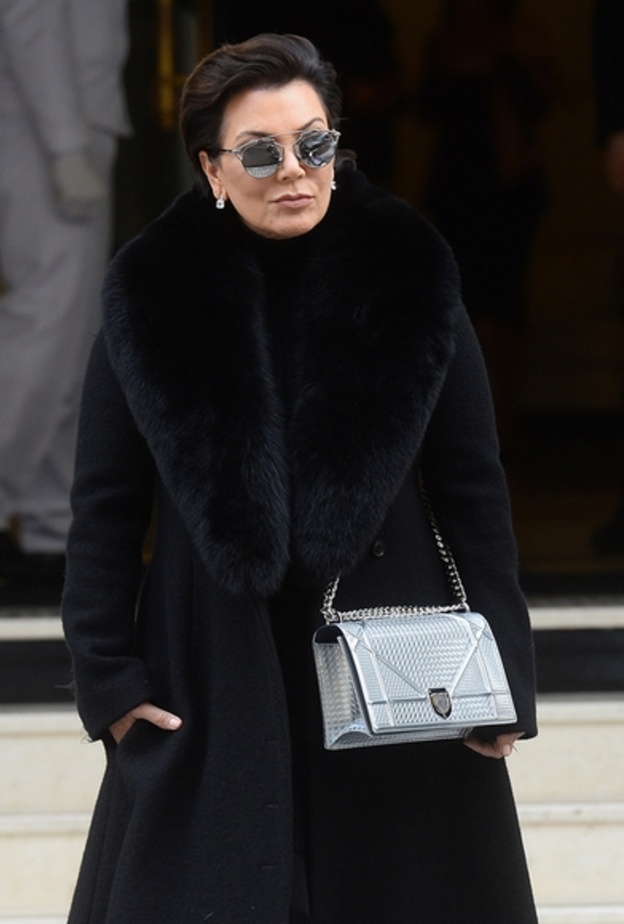 شنطة استثنائية بتوقيع كريس جينير Kris Jenner من ديور Dior
