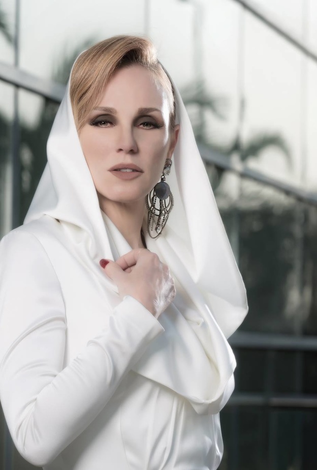 شيرين رضا تشارك يسرا بطولة "فوق مستوى الشبهات"