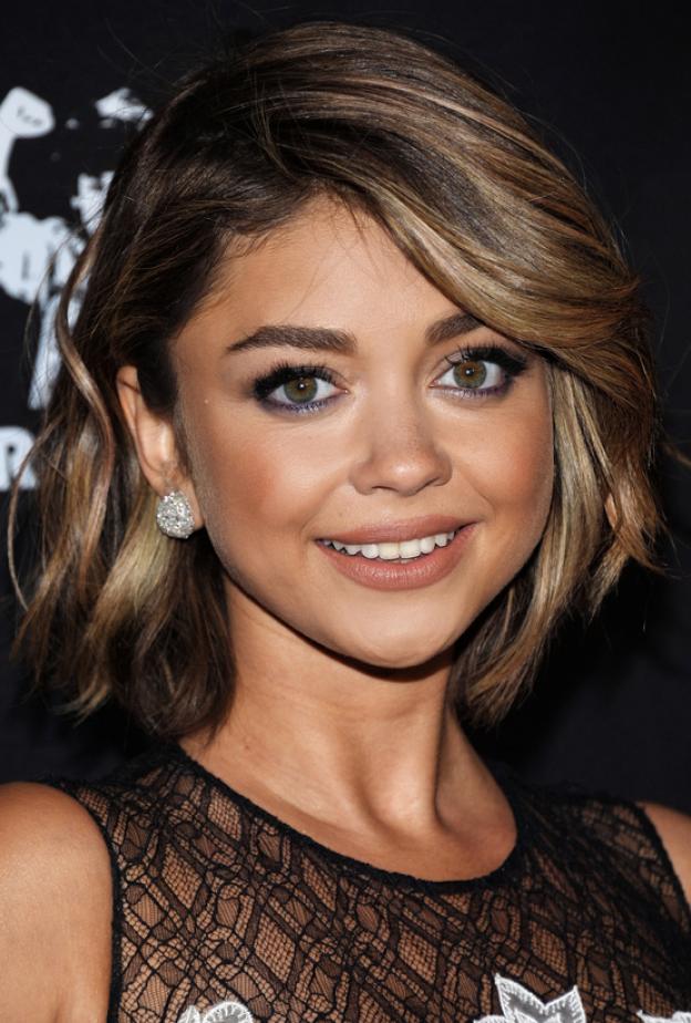 صبغات شعر بني مع Sarah Hyland