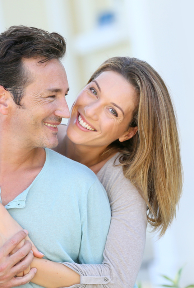 صديقات الرجل سببا قويا لانجذاب النساء اليه  