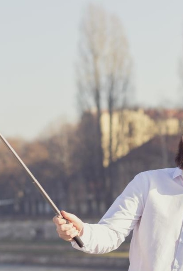 صورة سيلفي تهوي بصاحبها من الطابق الـ 86