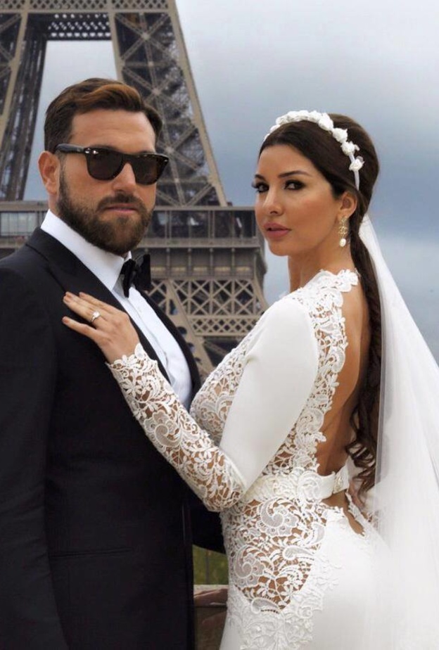 طرحة ندين نجيم منفوشة