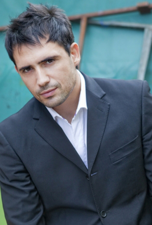 ظافر العابدين الافضل للدور