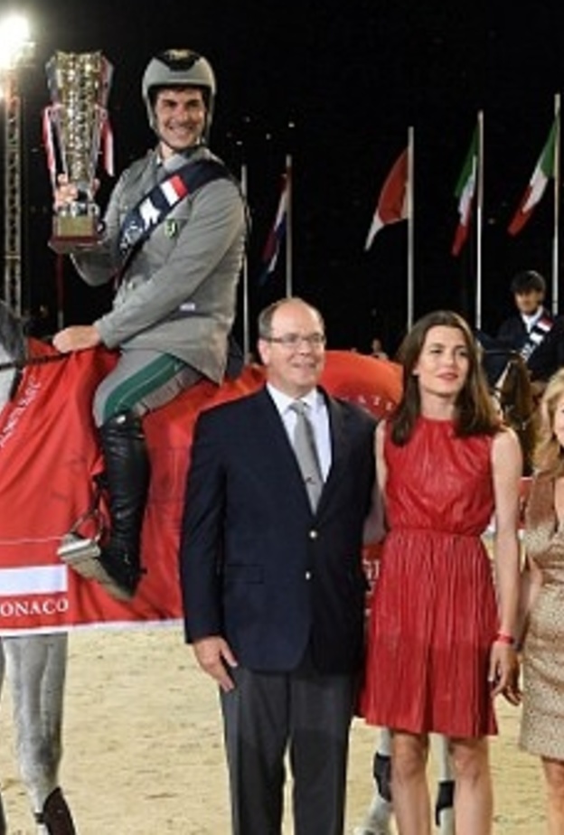 تشارلوت ووالدتها الاميره كارولين