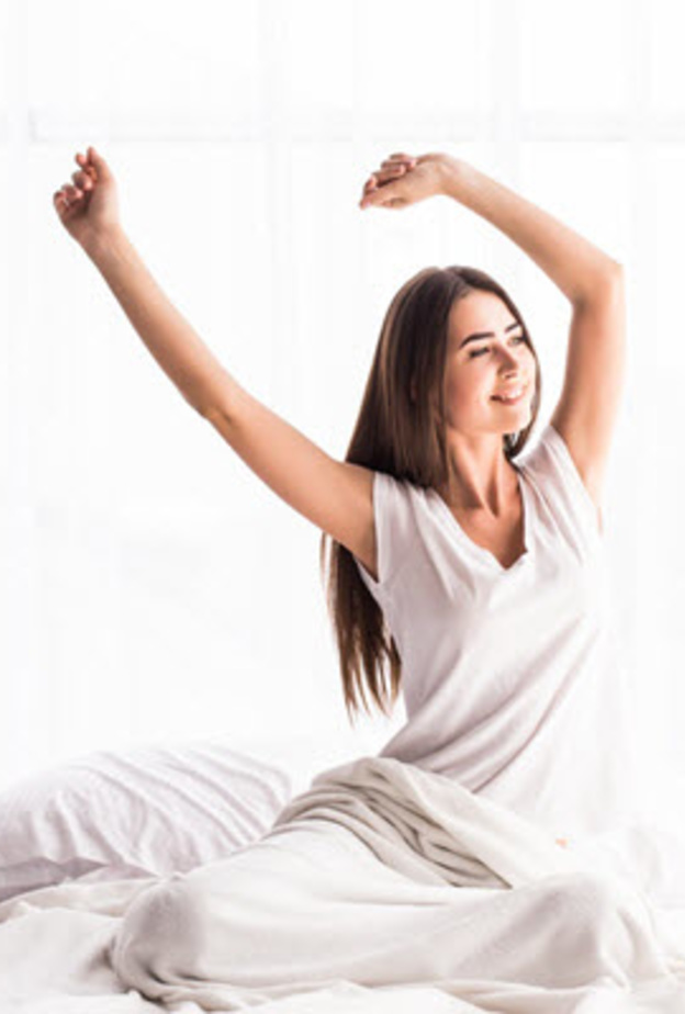 عادات صحية ينصح الالتزام بها كل صباح بعد الاستيقاظ من النوم