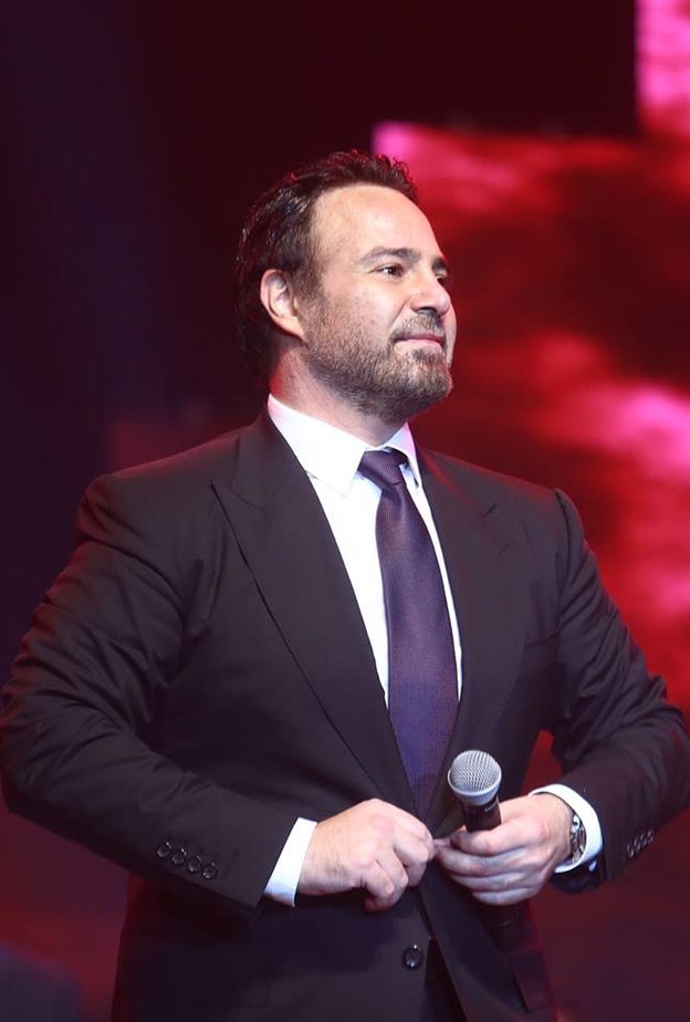 عاصي الحلاني يستقبل العام الجديد بسهرتين في بيروت