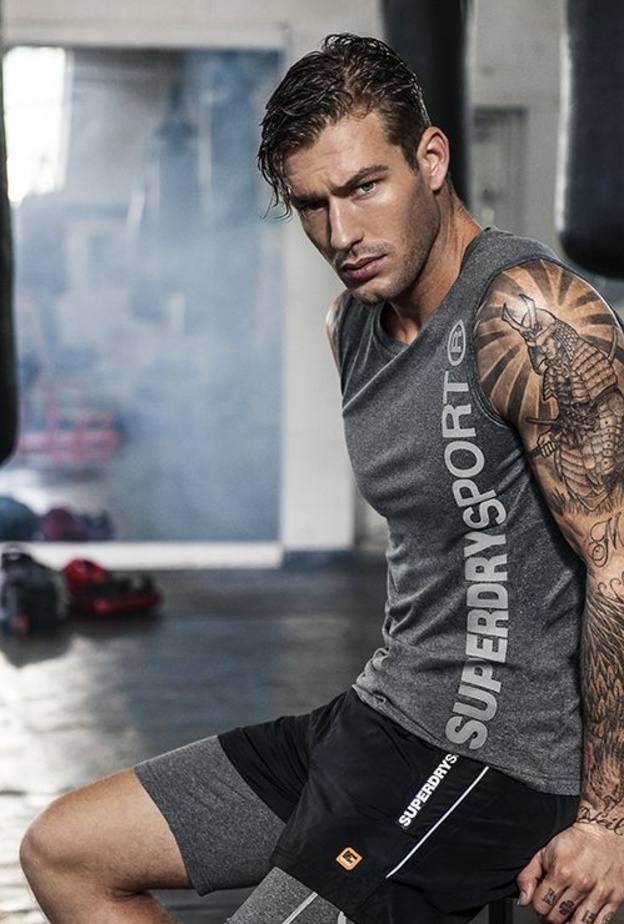 عدم استبدال ملابس التدريب