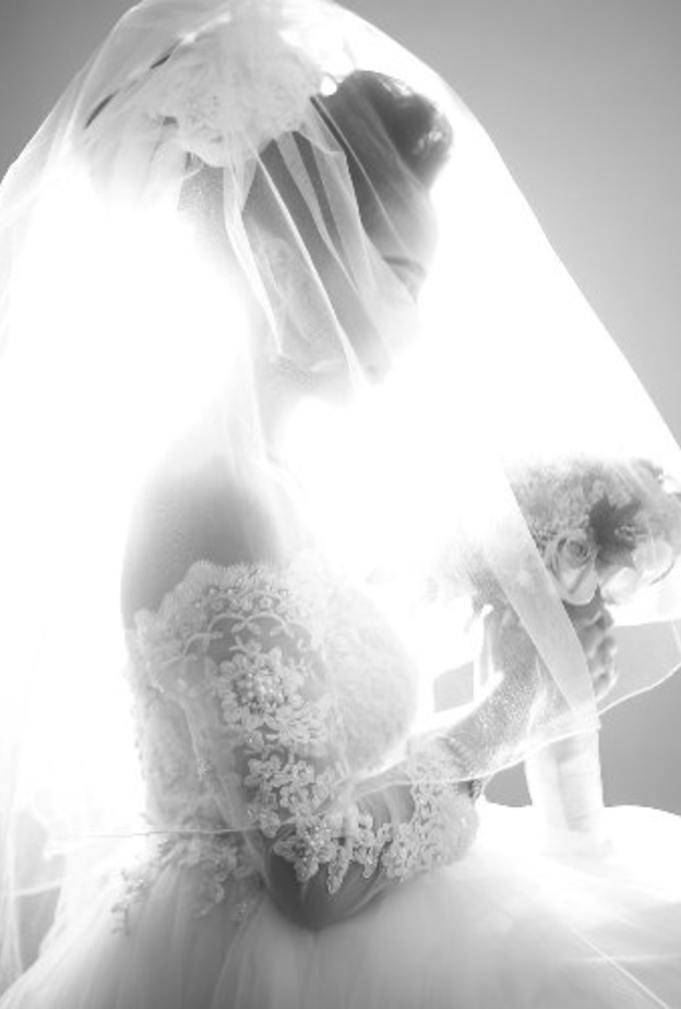 عروس المصورة هاجر المتعب