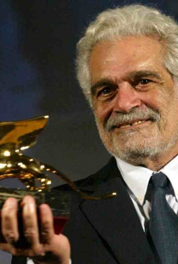 عمر الشريف يتسلم جائزة مهرجان فينيسيا