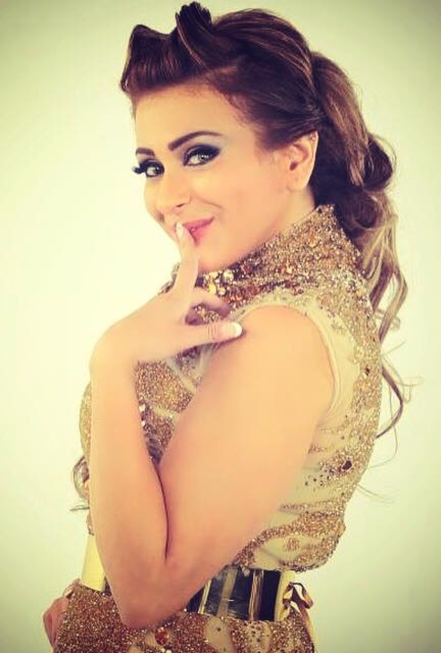 فرح يوسف ازياء