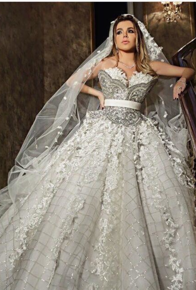 فساتين زفاف هاني البحيري 