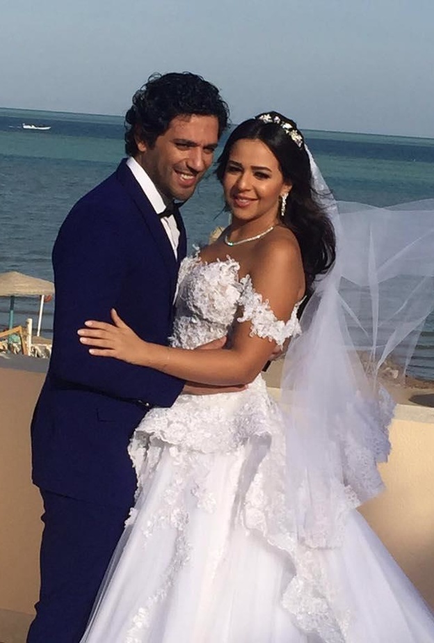 فستان زفاف ايمي سمير غانم