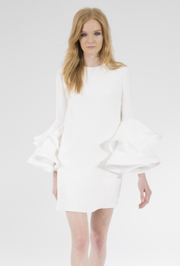 فستان زفاف رومانسي رقيق