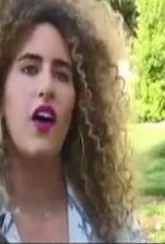 فنانة سعودية