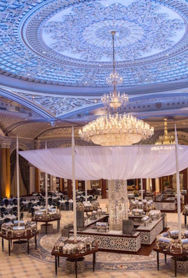 الخيمة الرمضانية، فندق الرتز كارلتون