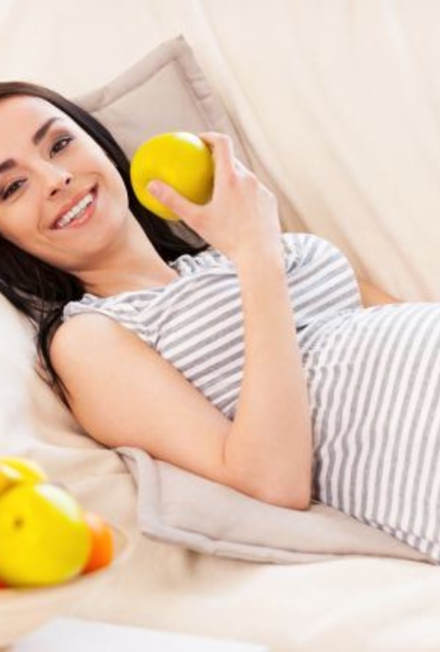 فواكه مفيدة لرحلة حملك