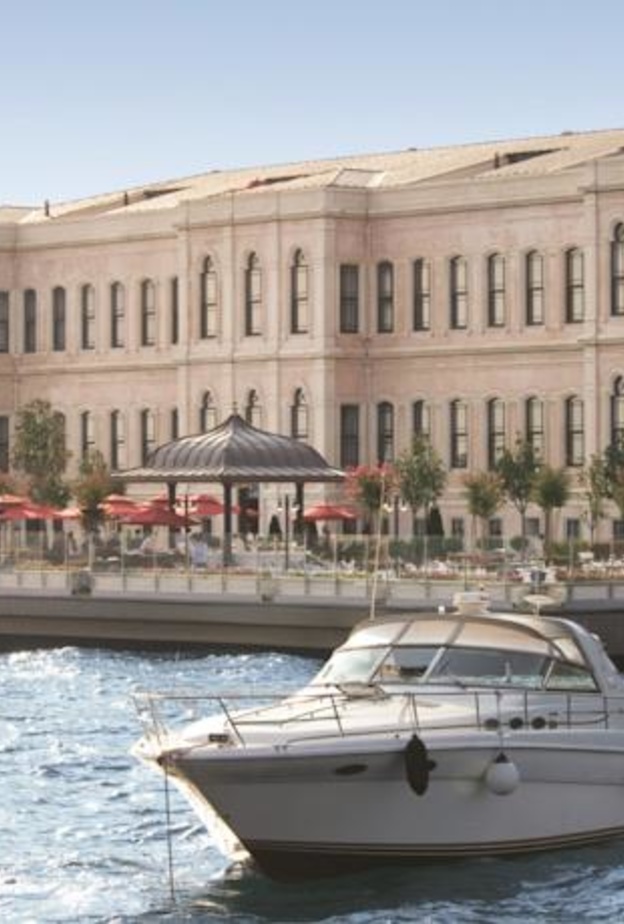 فورسيزونز آت ذا بوسفور