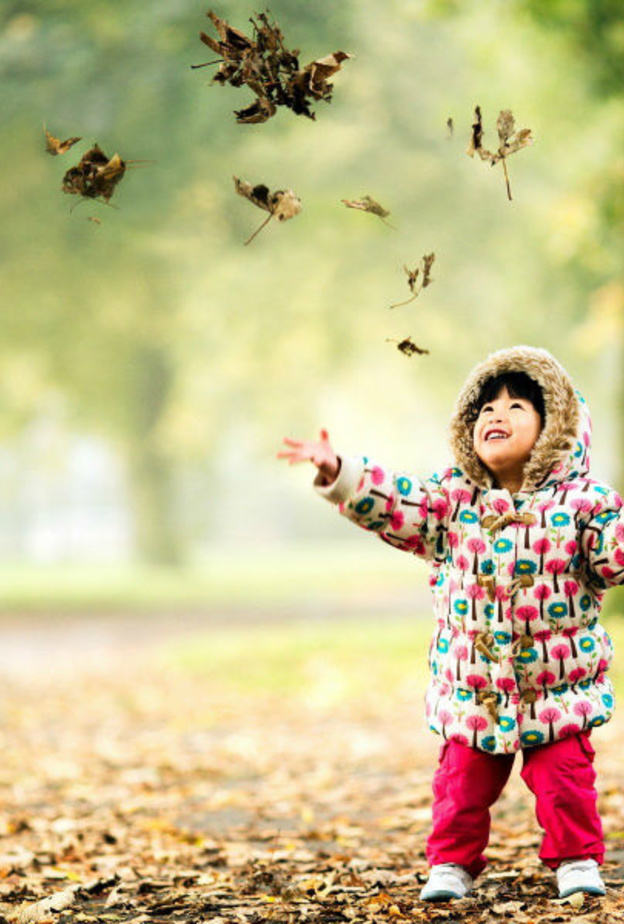 فيتامين ل- الامل بتجنب اطلاع الطفل على الاخبار السيئة وتنشئته باجواء ايجابية