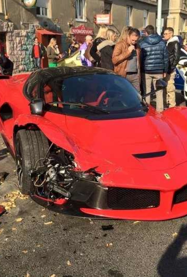 فيراري لافيراري