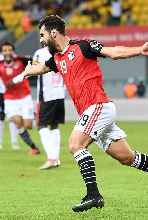 قذيفة صاروخية منحت مصر الفوز على أوغندا