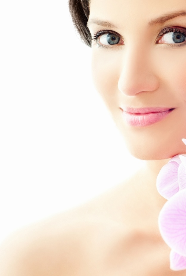 قناع العروس لبشرة خالية من العيوب