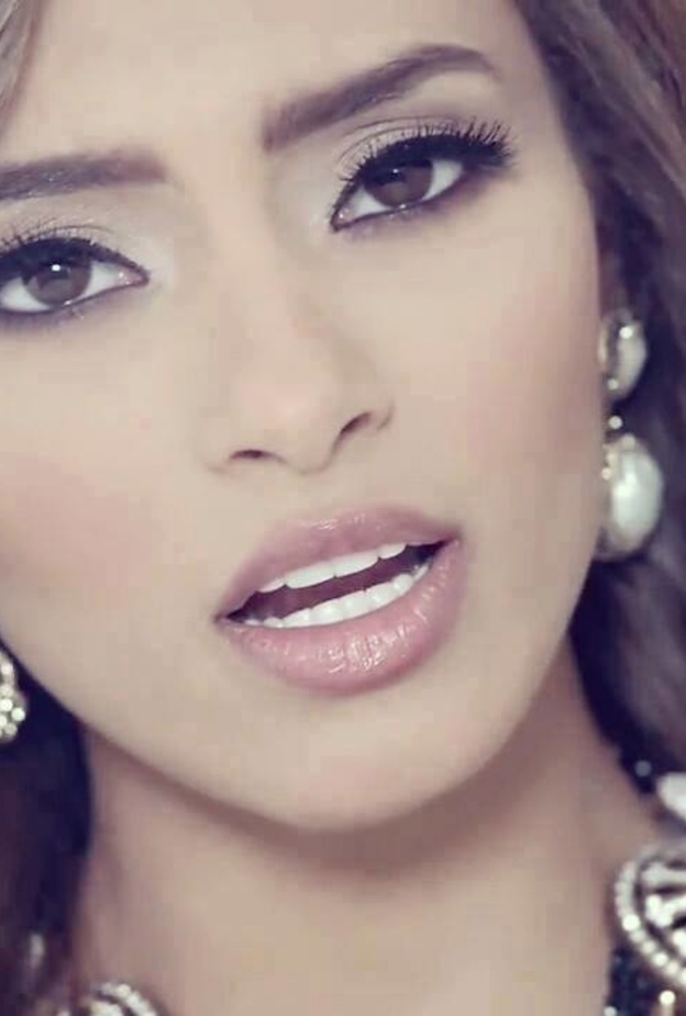 كارمن اعترفت بقصة الحب ولكن