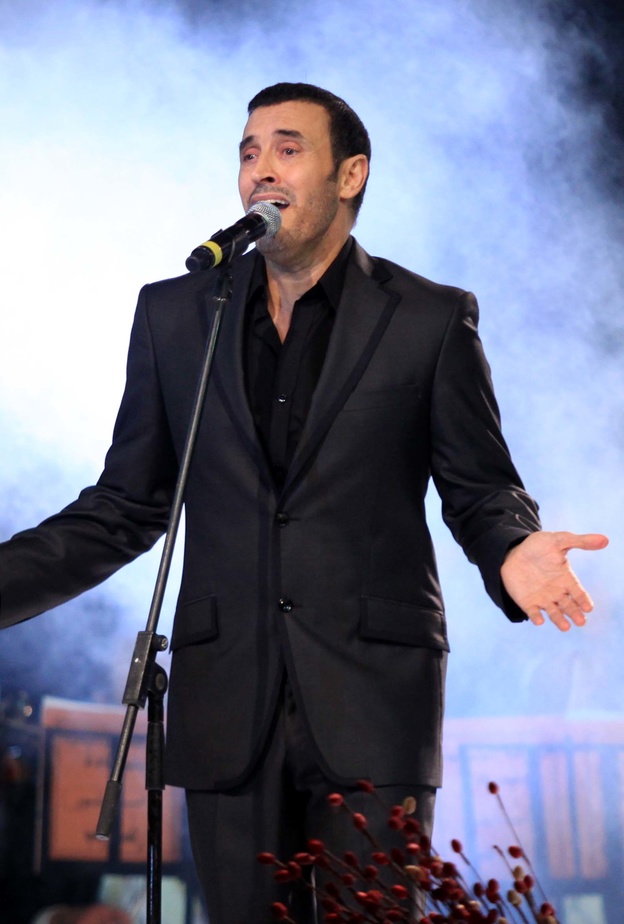 كاظم الساهر يلتقي بشقيقته..اين؟