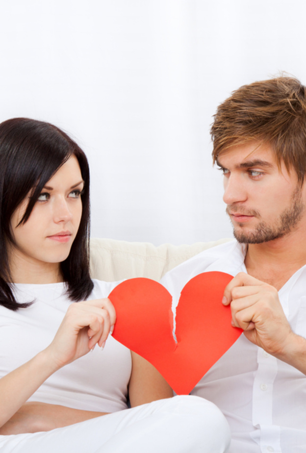 كلمة تدمر علاقتك بالرجل فاحذريها