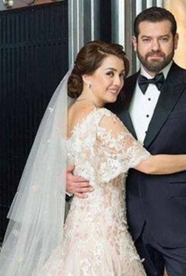 كندة علوش مع عمرو يوسف