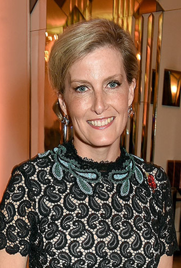 كونتيسة ويسكس تتحدى نفسها وتشارك في سباق دراجات