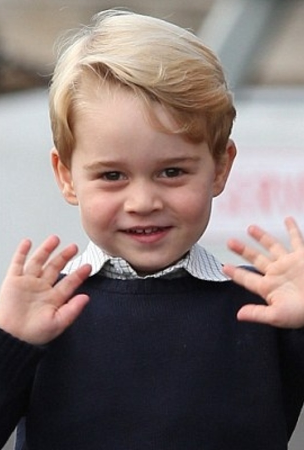 كيت ميدلتون تفضل الابتعاد بـ الأمير جورج عن صحفي الباباراتزي