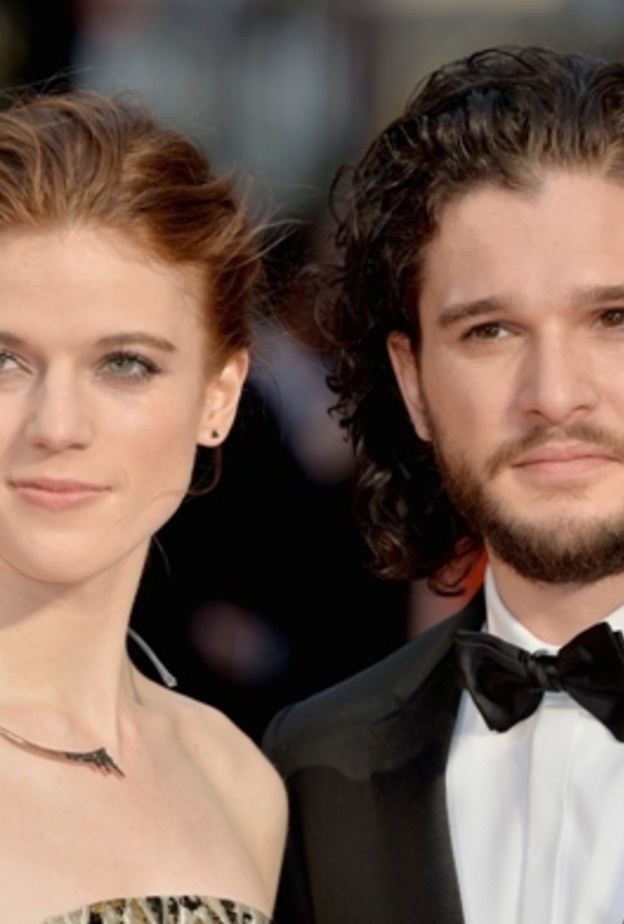 كيت هارينجتون و روز ليزلي