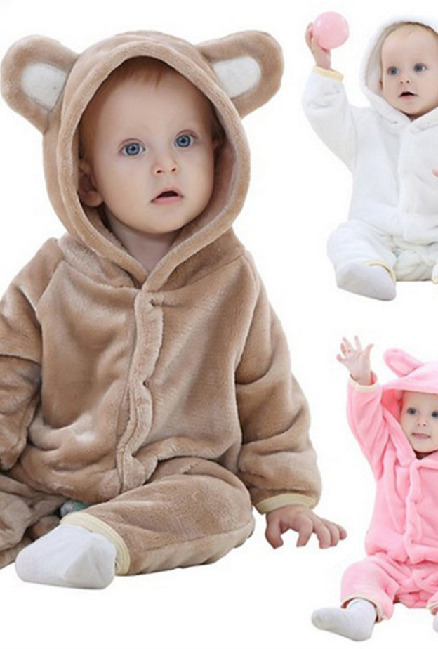 كيف تختارين ملابس طفلك الرضيع