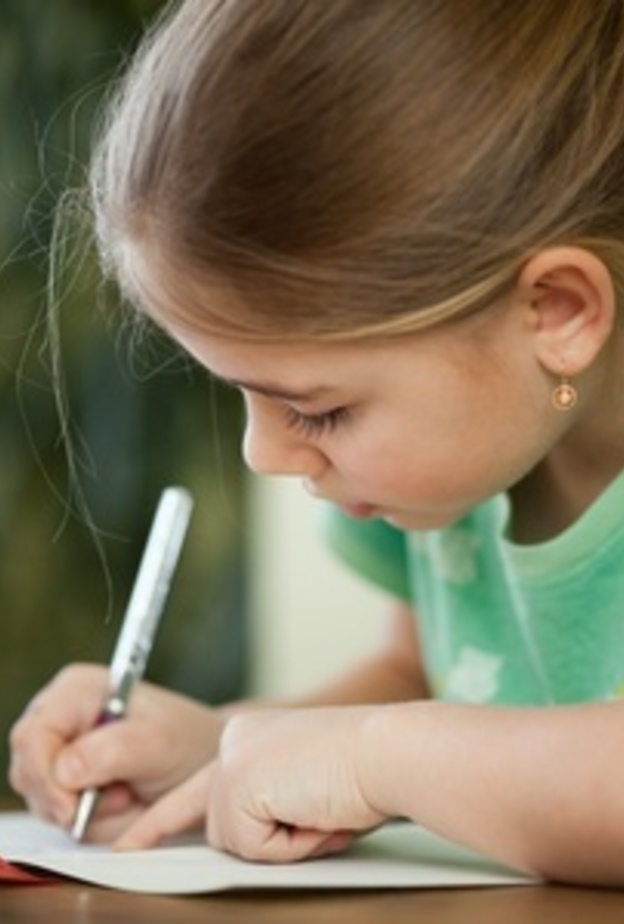 كيف تختارين مناهج التعليم المناسبة لطفلك