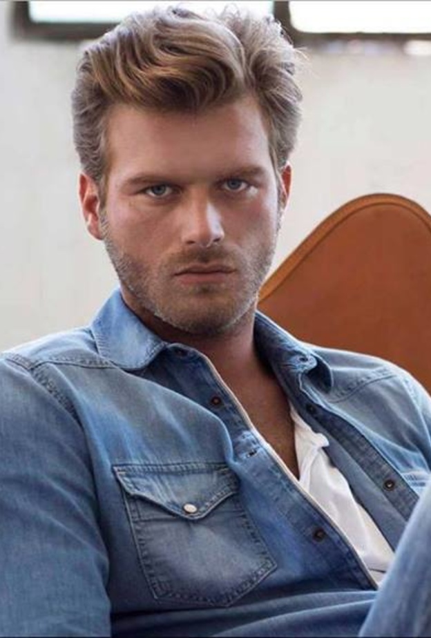 من حفل زفاف مهند ومصممة الأزياء باشك ديزر 