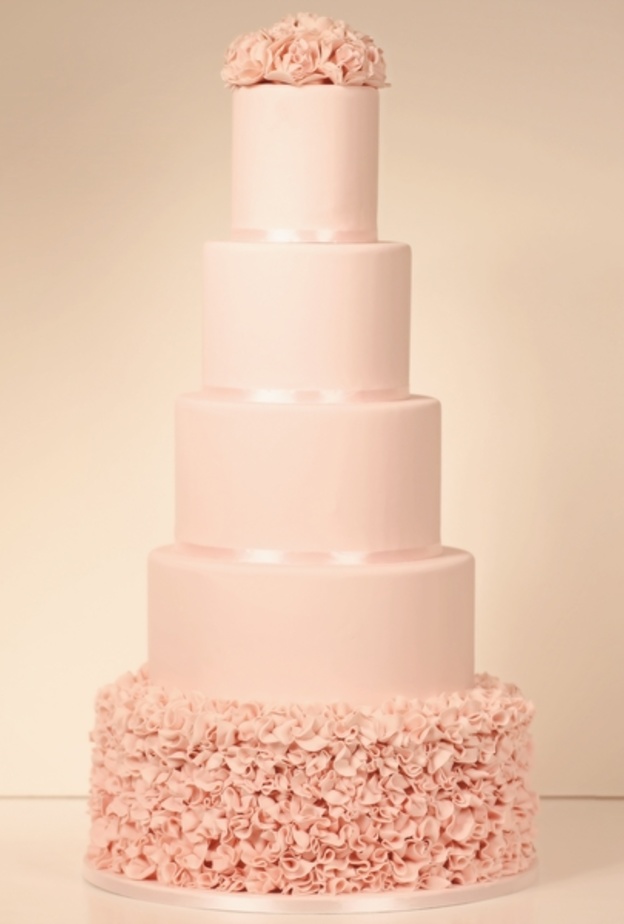 كيك زفاف وردي