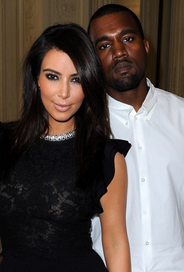 كيم وكاني مع ابنائهم