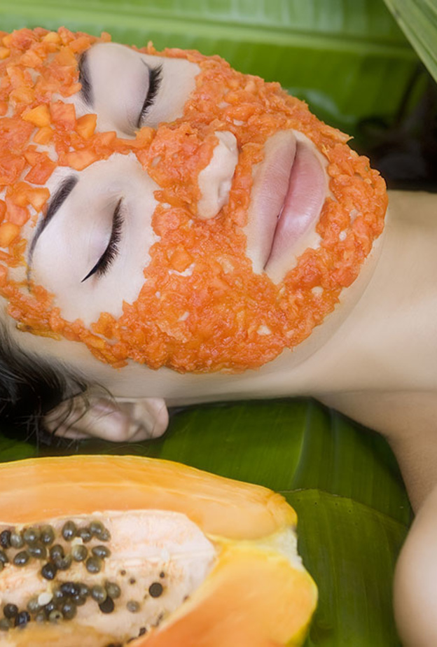 لبشرة بيضاء نقية اختاري فاكهة البابايا 