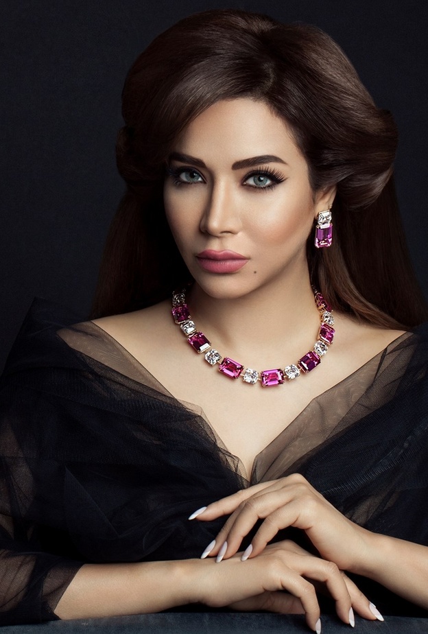 لجين عمران تعشق الماكولات البحرية خصوصا سمك السلمون