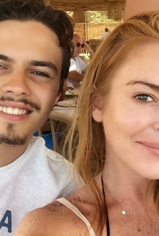 ليندسي لوهان ادعت كذبا انها حامل لترجع إلى خطيبها