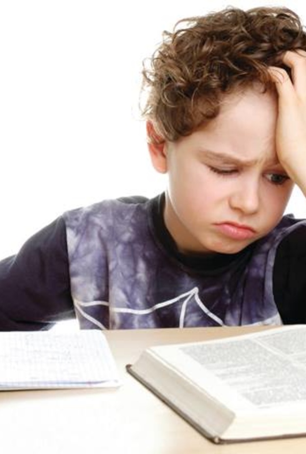 مؤشرات تكشف لك صعوبة القراءة عند الطفل