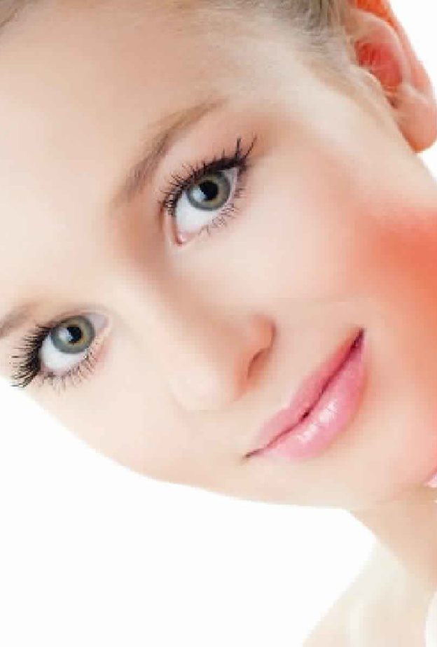 ماء الورد لرموش كثيفة وطويلة وصحية 