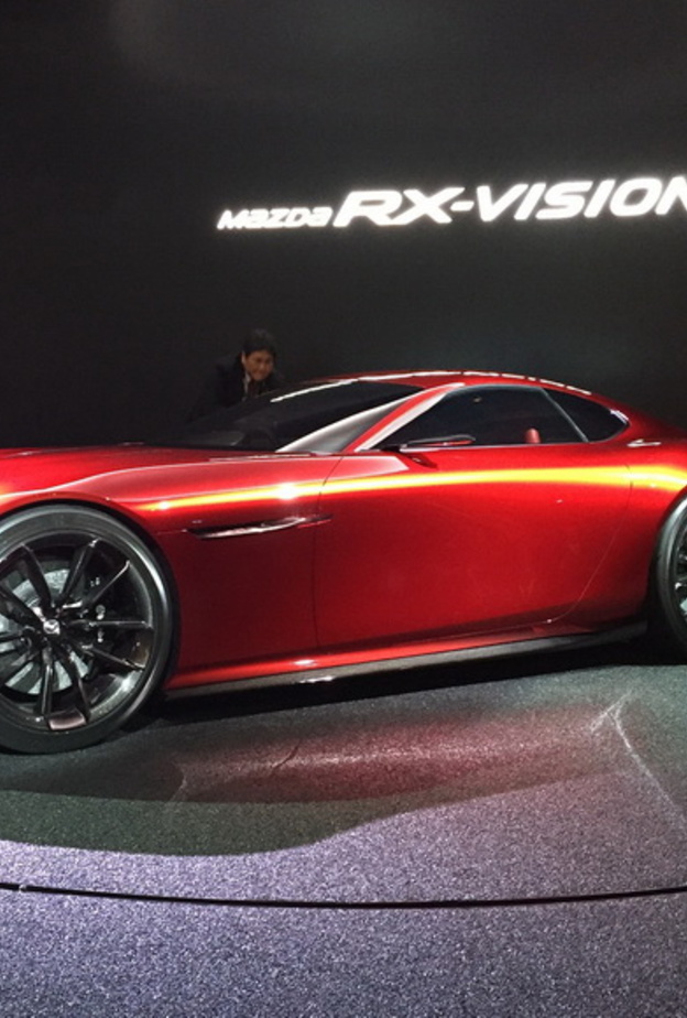 مازدا تكشف عن نسختها التصورية الفائقة لطراز RX 