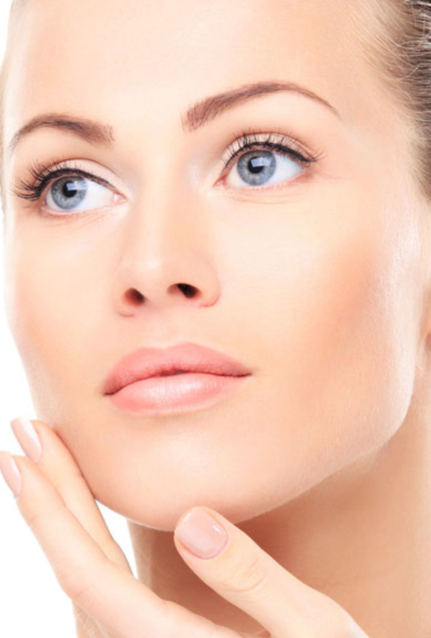 بشرتي جافة ومتقشرة...ما الحل؟