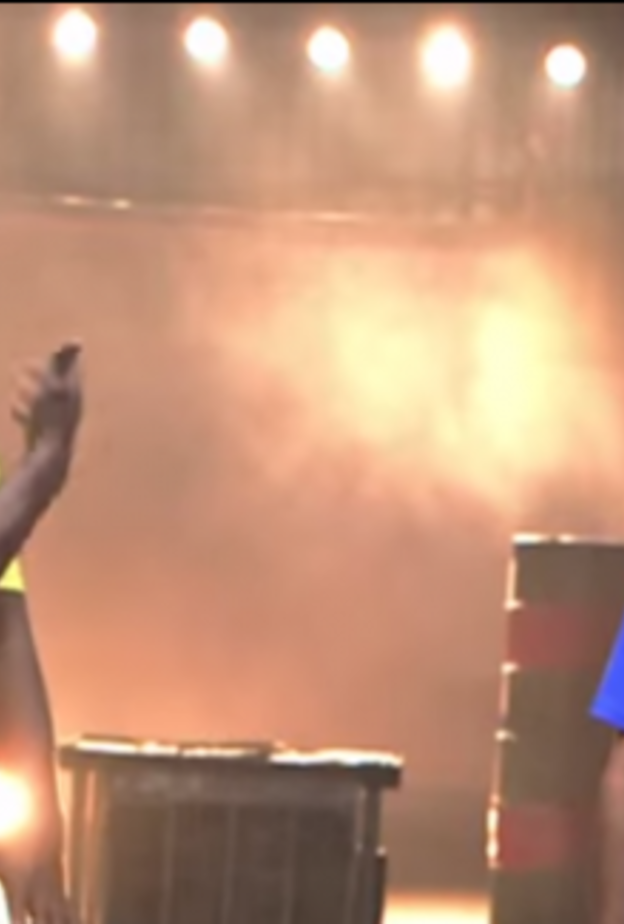 مقطع من الفيديو