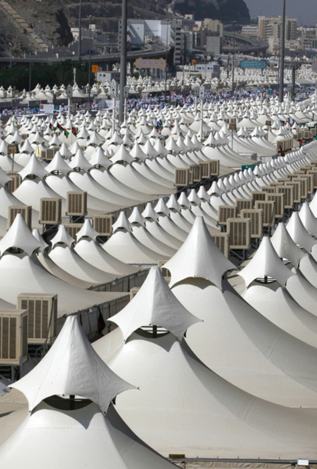 من خيام الحجاج