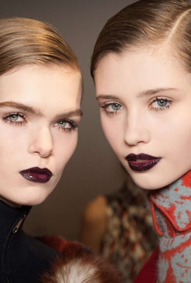 مكياج انثوي وجذاب في عرض ديور لخريف وشتاء 2016-2017